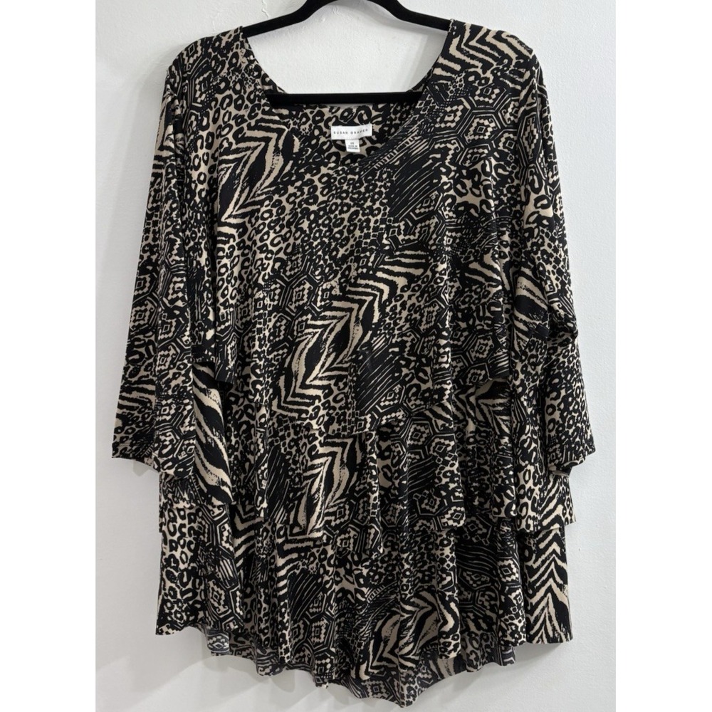 Susan Graver Liquid Knit Top 2X V Neck Animal Print Tiered‎ 3/4 Slv Asymmetrical